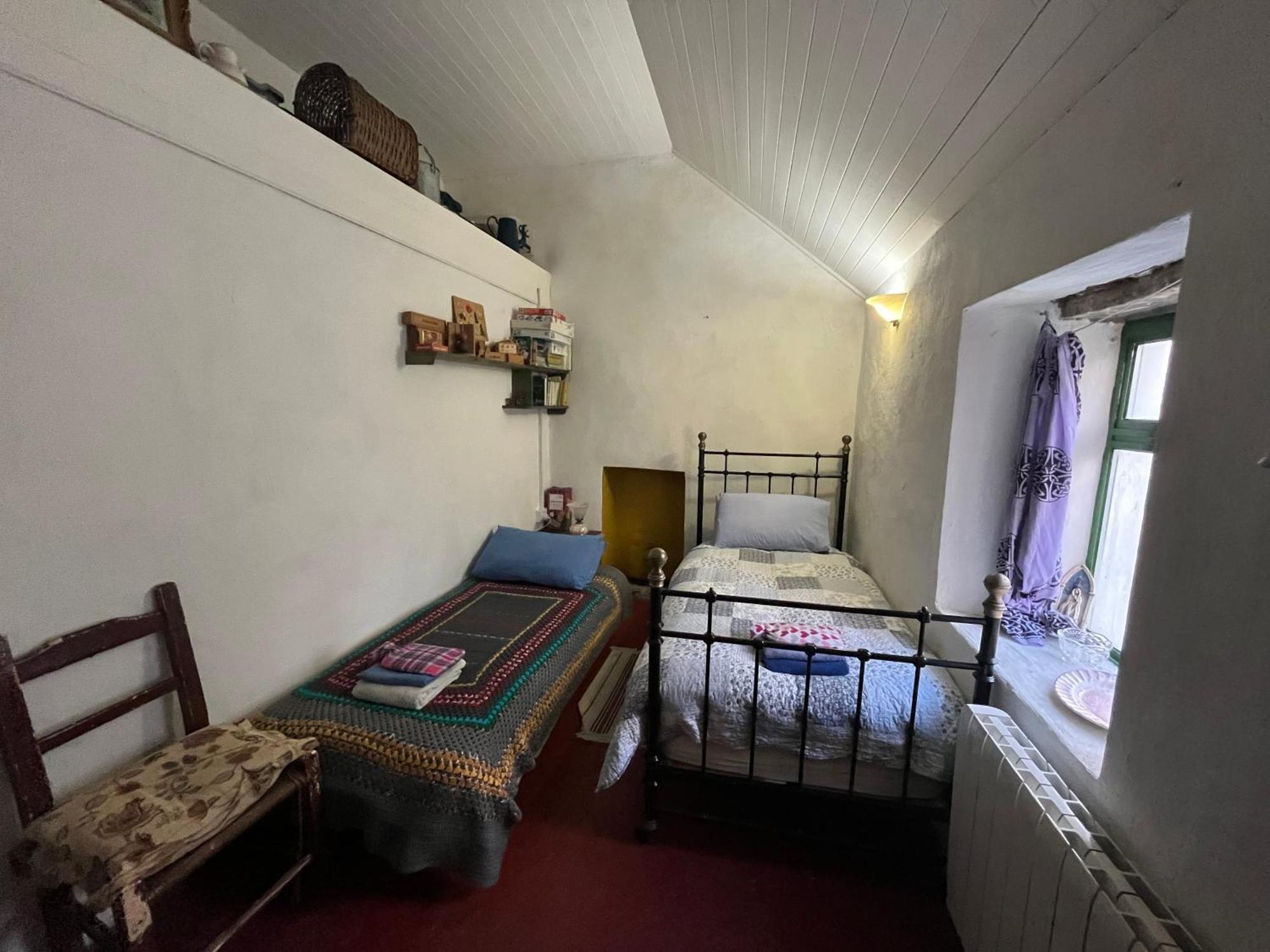 -Going Back In Time- 200 Year Old Farmhouse Creegh エクステリア 写真